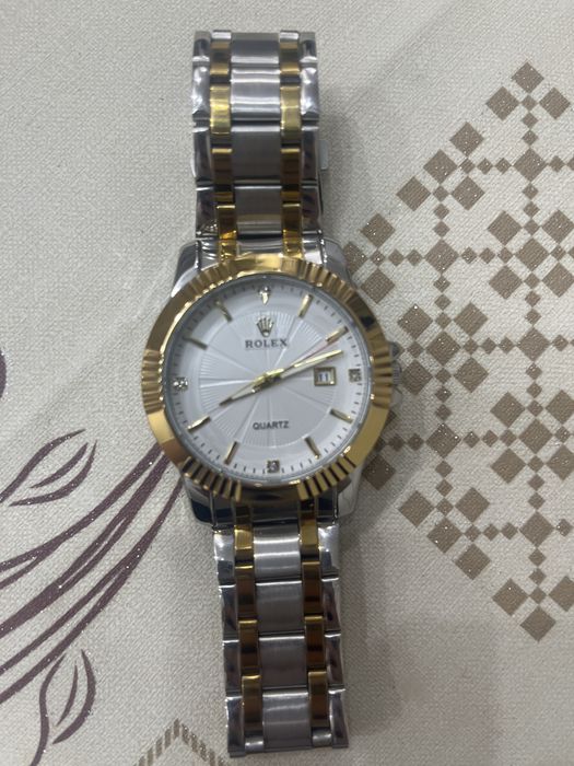 Часый ролекс продаю новые