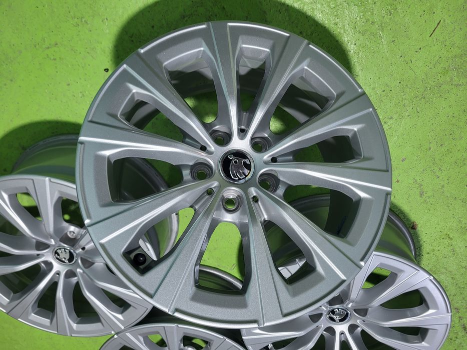 17 5x112 Skoda лети джанти 5х112 шкода