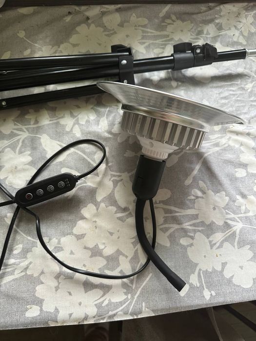 LED лампа для рассады на штативе 50w