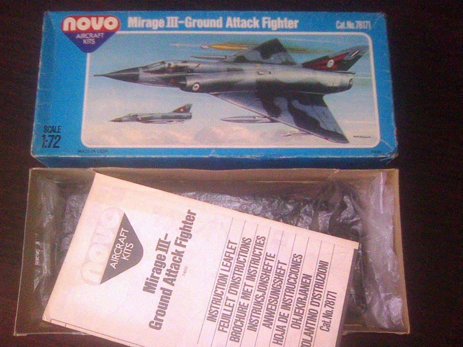 сборная модель самолета Мираж-3 для классного музея авиации!