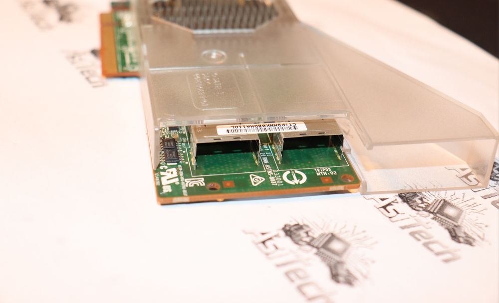 Smart HBA HPE H240 SAS/SATA 12Gbps Dual Port SFF-8087 - PN 7 2 6 9 0 9 - 0 0 1 / Gen 9 HPE