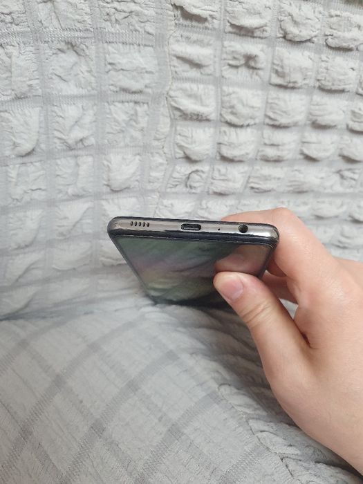 Srochna Sotiladi Samsung Galaxy A52 4+4/128gb Black Original Igravoy