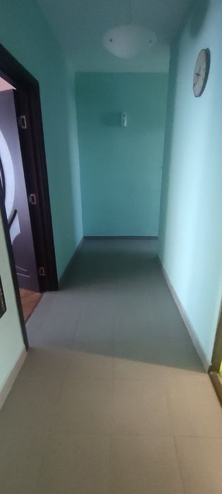 Продавам тристаен апартамент