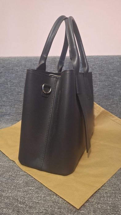 Луксозна Италианска Чанта VERA от Естествена Кожа, черен цвят