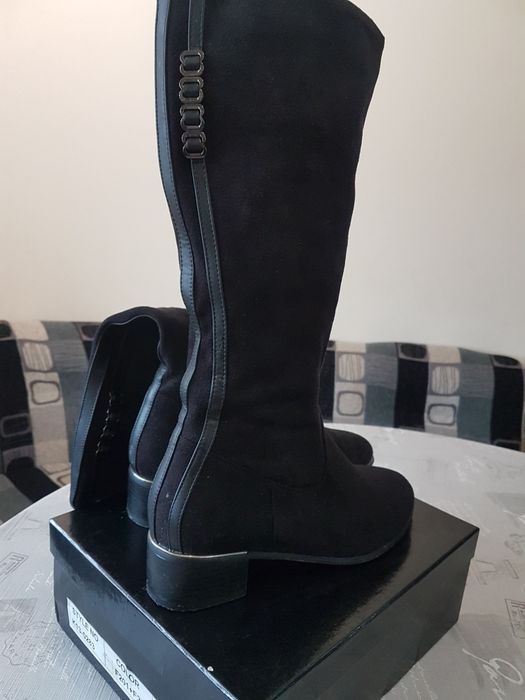 Дамски ботуши велур / нови /