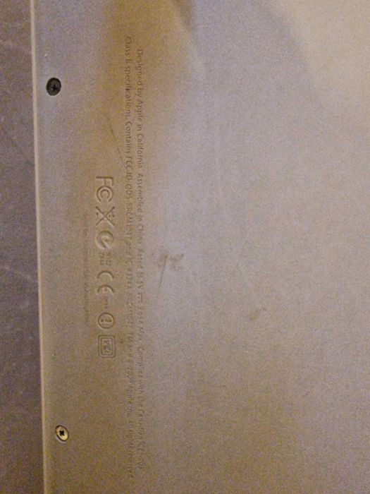De vânzare macbook an 2009 funcțional cu alimentare originala