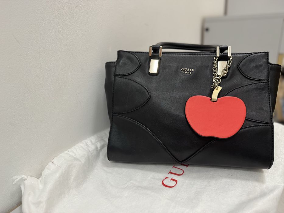 Чанта Guess Society Satchel