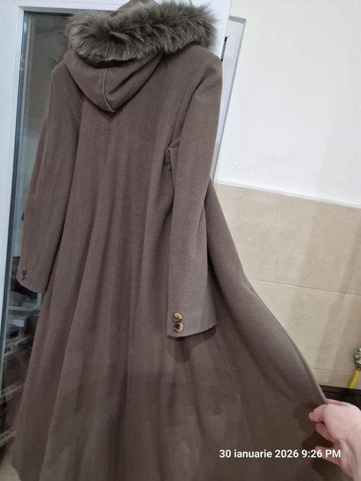 Palton de lănă nr.46,verde pădure, cu glugă