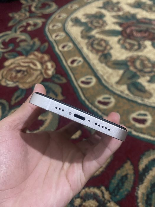 Продам Iphone 12 128GB