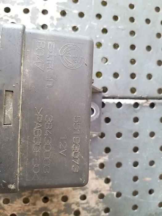 Releu bujii 1.3 mjt fiat doblo 119 223 55193073