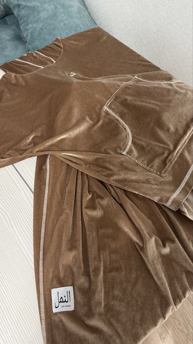 Продам костюм An Naml