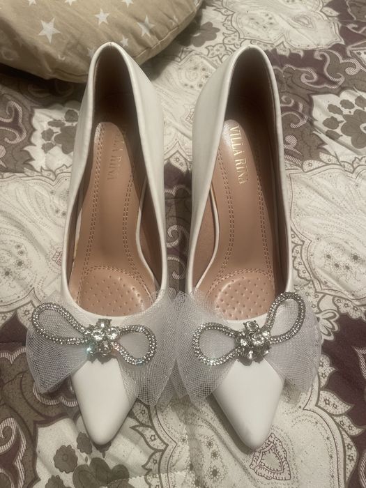 Женская туфли белый цвет