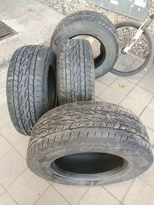 4 шины на джипы.