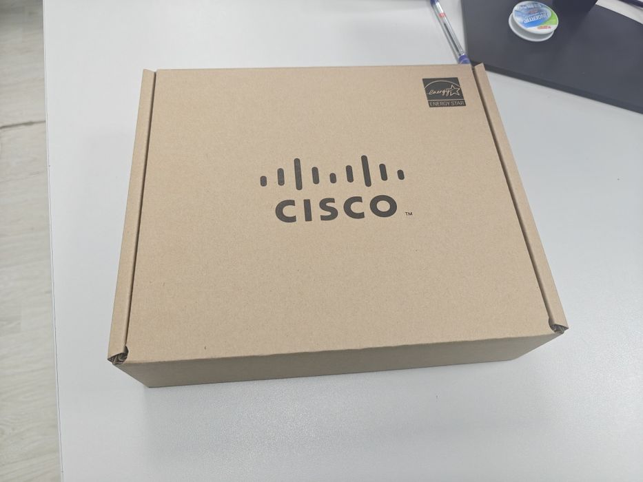 IP телефон Cisko