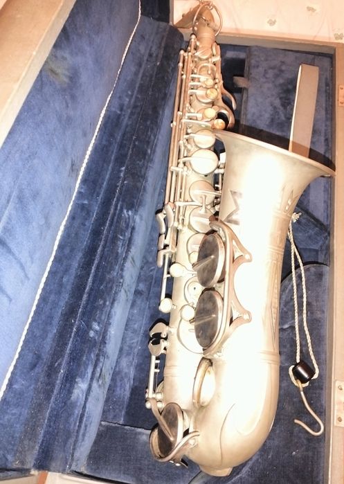 Saxofon Solist de lux Timiș