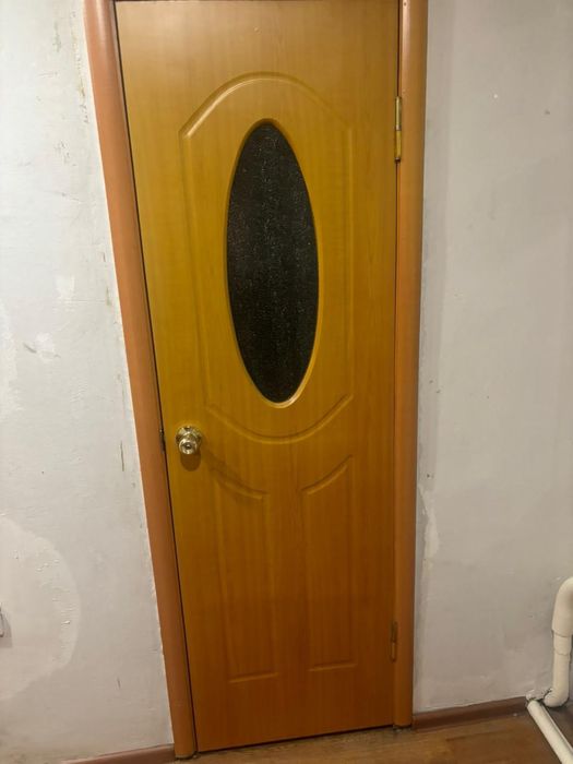 Продам двери по 2000тг