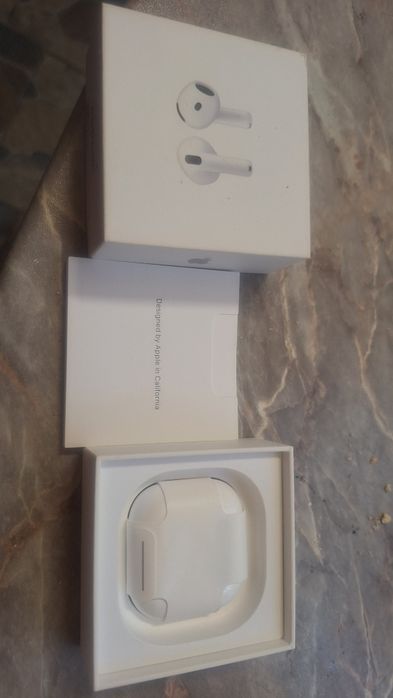 Vând căști noi Apple în cutie sigilate