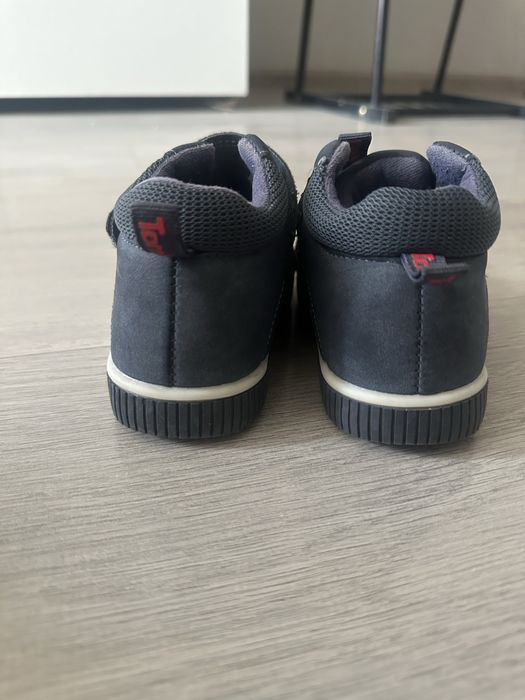 Демисезонные ботиночки для мальчика