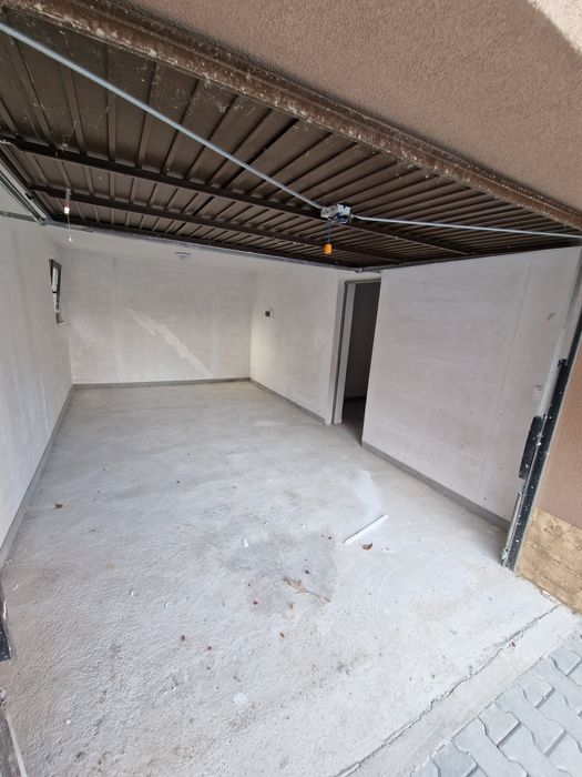 Дава се под наем Двустаен апартамент в Пловдив, Остромила - 70 кв.м за 568.14 € - Снимка #8