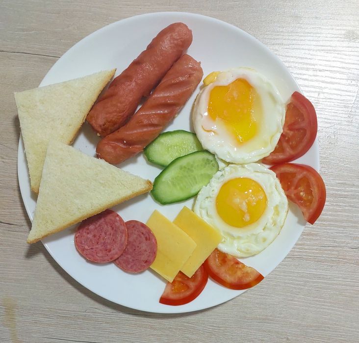 Eng arzon narhlarda Hostel Hotel Otel Mehmonhona Gastinitsa 34900 som