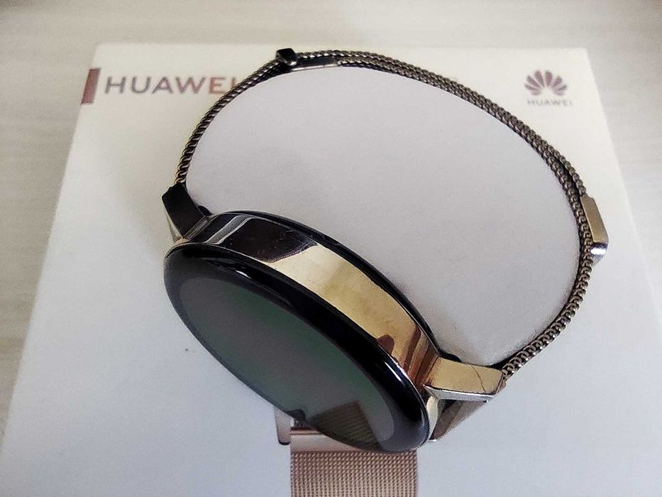 Смарт-часы Huawei Watch GT3 42 мм