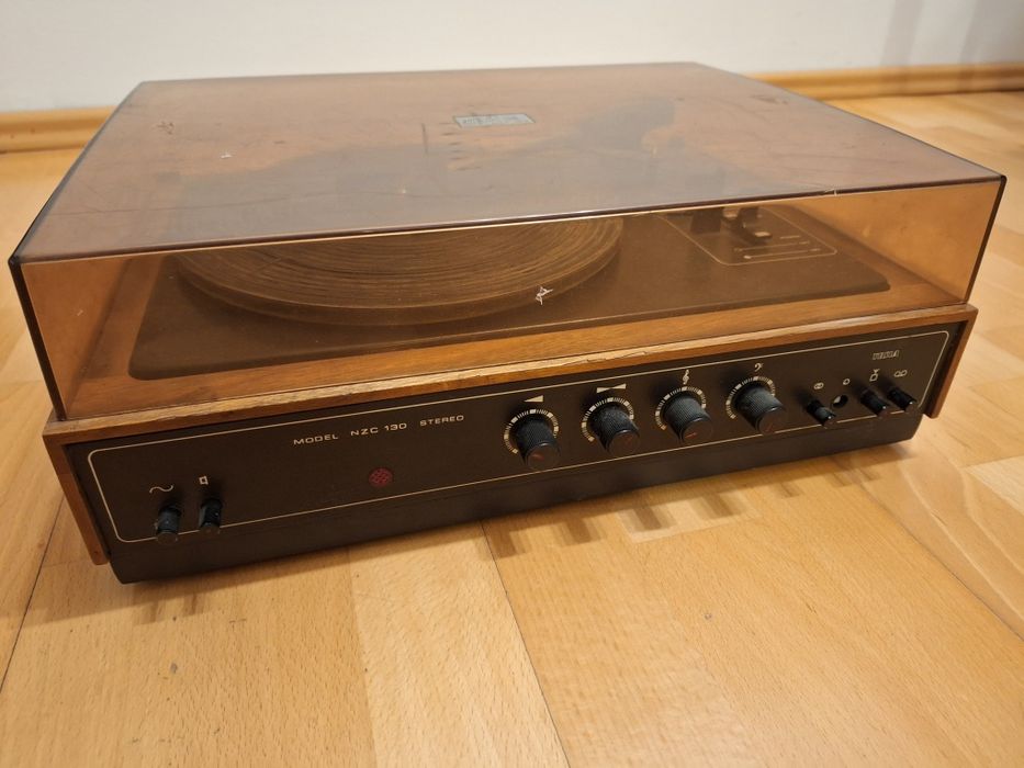 Pick-up Tesla NCZ 130