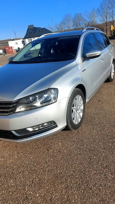 Vw passat  b7 2011.  2.0 Tdi 140 cp 6+1  viteze