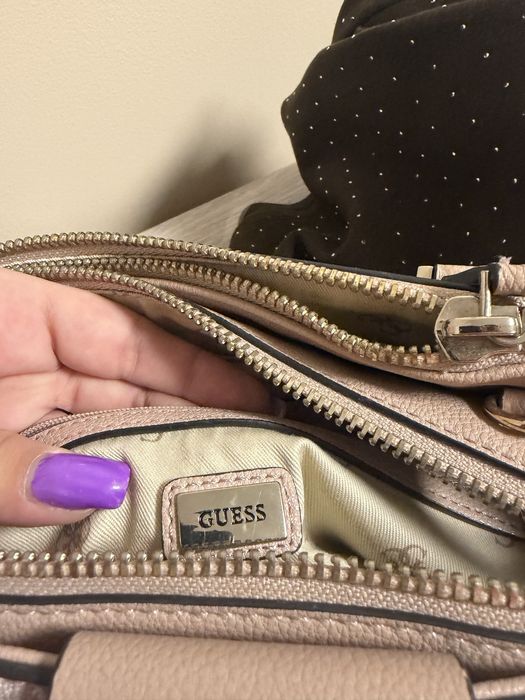 Чанта Guess оригинална