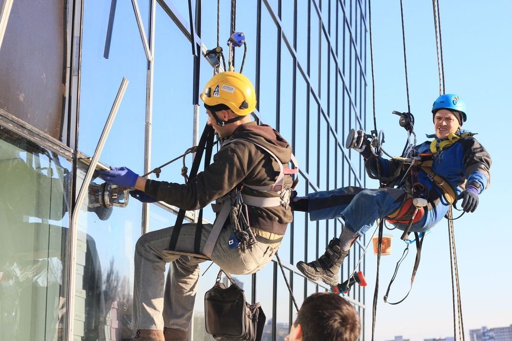 Услуги альпиниста alpinist xizmati алпинист