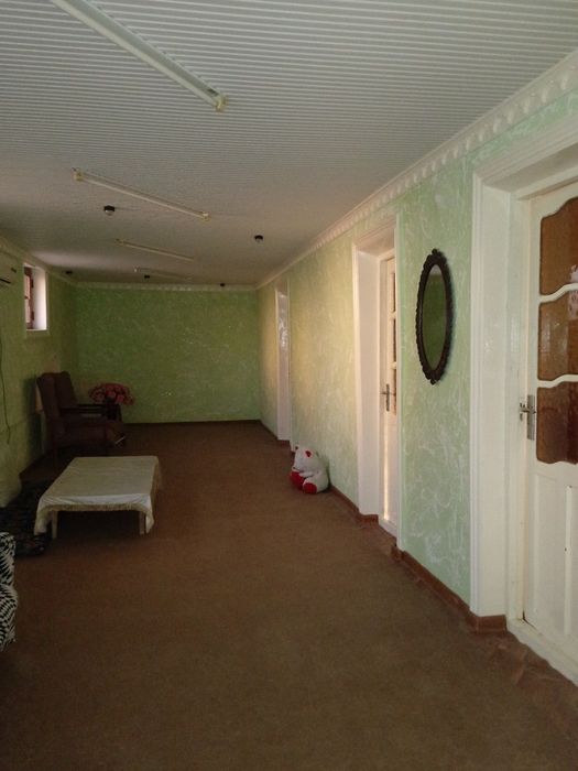 Ховли сотилади 2 этаж 2 корпус