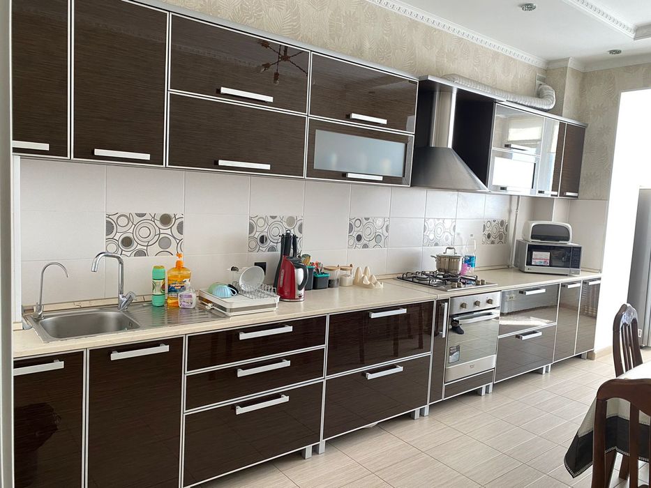 Кухонный гарнитур