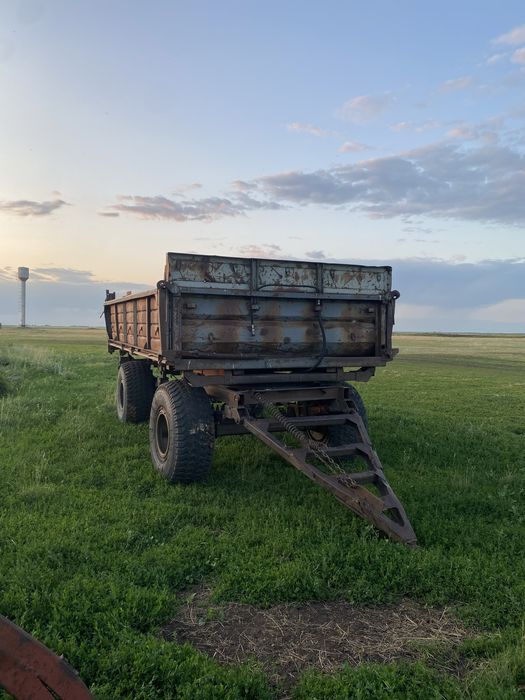 Продам Трактор МТЗ 80 с телегой 6тонка
