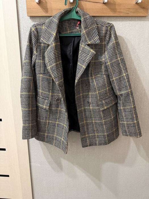 Модная двойка: костюм + юбка