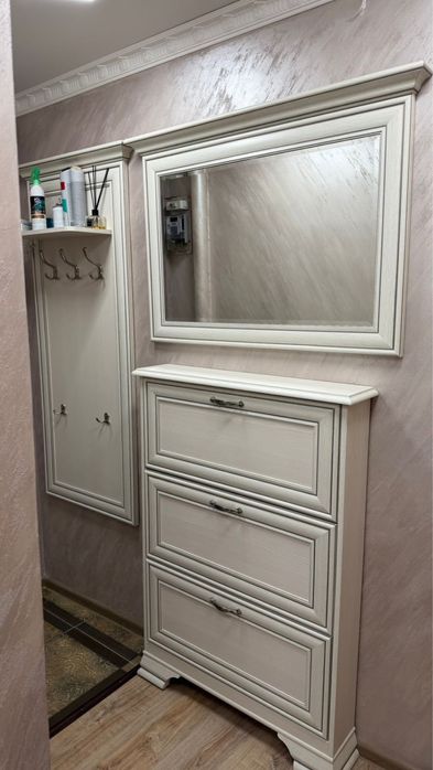 Прихожка Тифани Tiffani