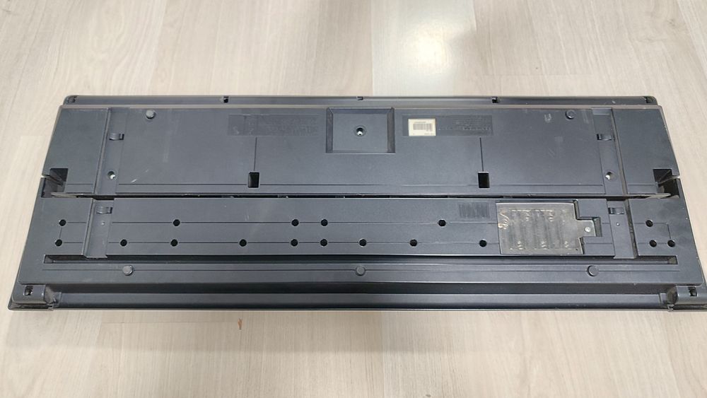 Синтезатор YAMAHA PSR-E203