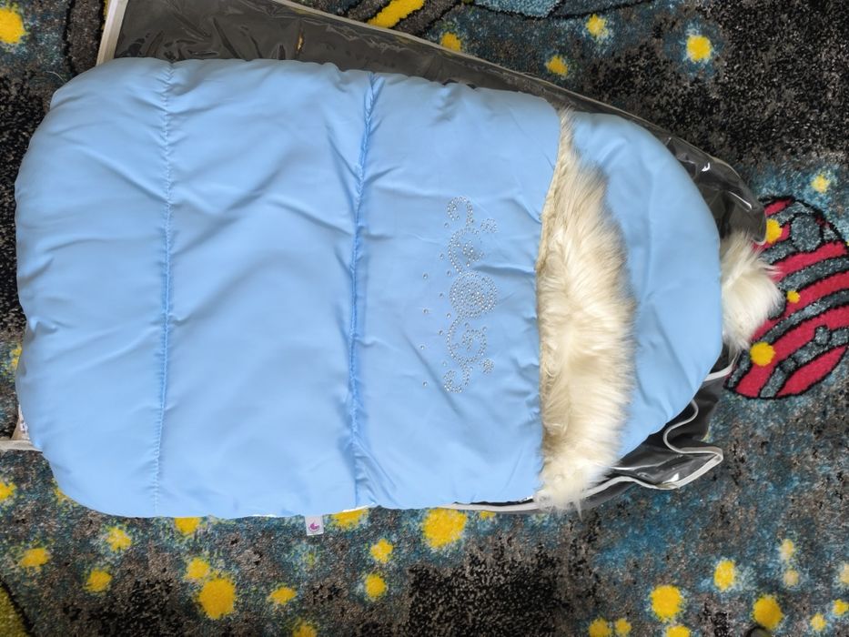 Продам конверты на выписку зимние