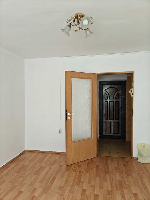 Închiriez garsonieră Micro 39 B
