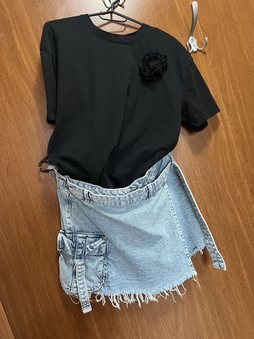 Дамски панталони и тениска