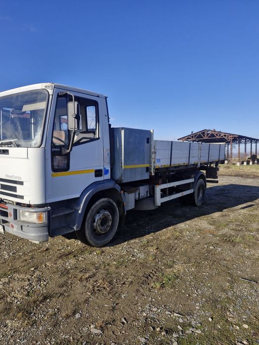 Vând Iveco basculabil