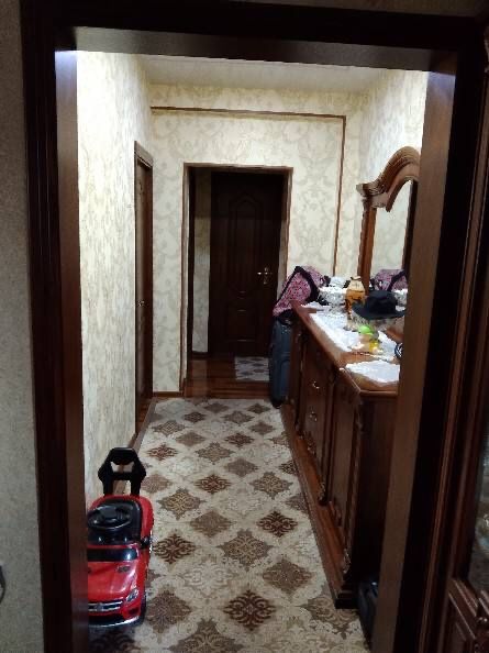 Продается квартира в центре города.