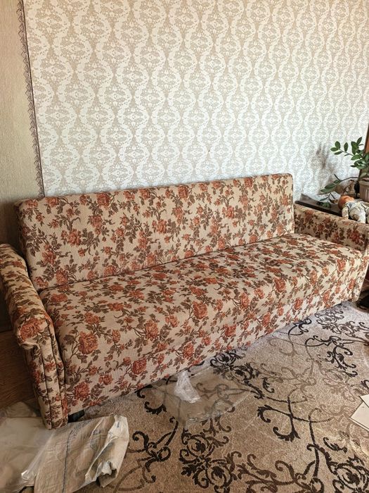 Диваны советские 2 шт