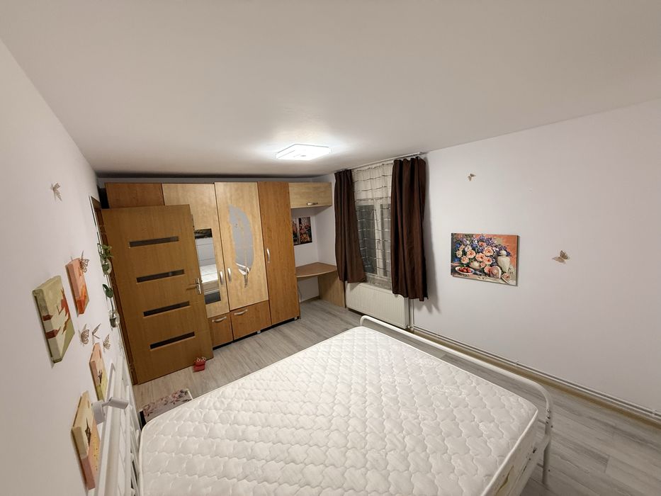 Proprietar, inchiriez Apartament modern 3 Camere semidecomandat | Zona Complex Studențesc, Centrala proprie/AC