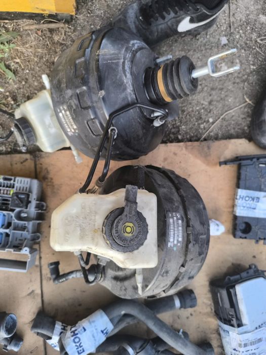 Серво усилвател    Bmw e90 e87 120i 320i n46 n43 150кс 170