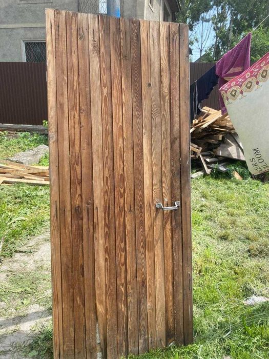 Продам дверь железную