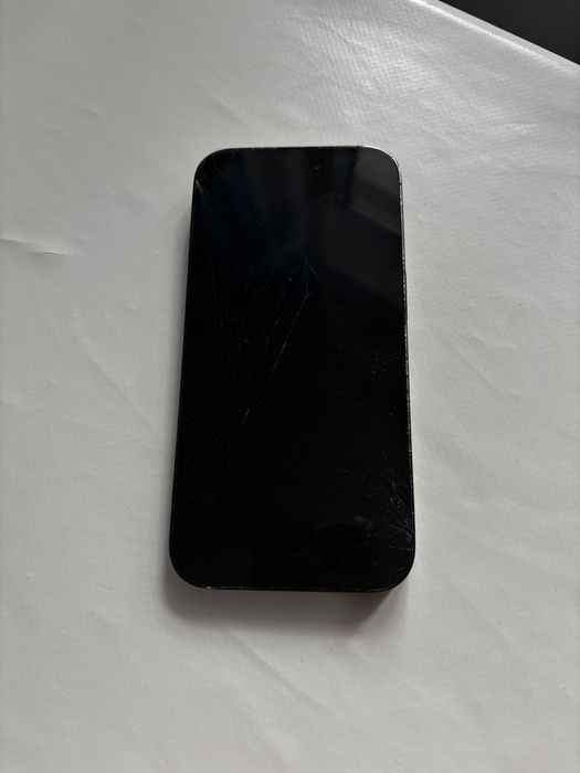 Продам айфон 14 про