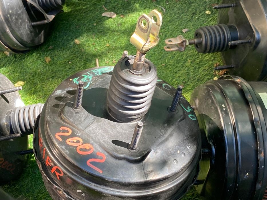 Вакуум на Lexus rx300, Toyota harrier