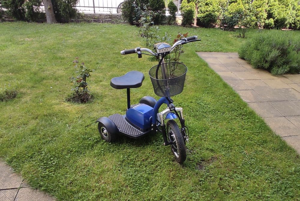 Електрическа триколка