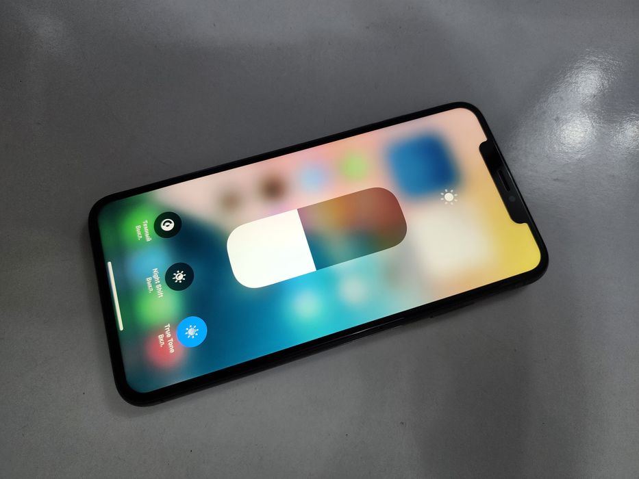 iPhone Xs Max 256GB Black Tinu Face ishlidi Xammayogi zor
