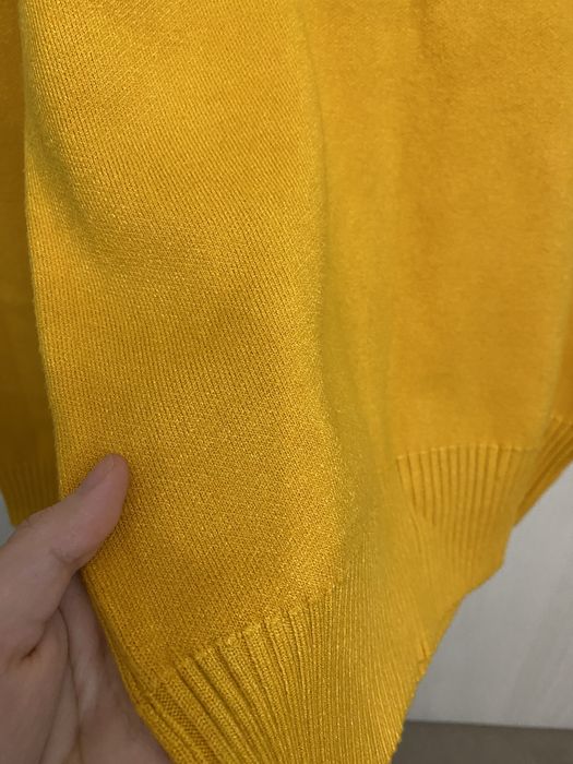 Продается кофта.