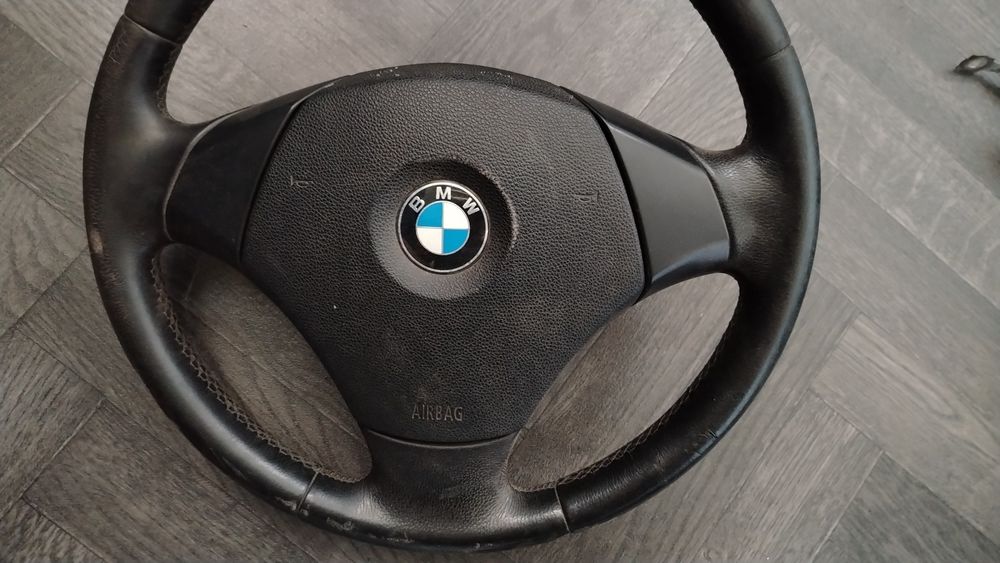 Волан БМВ е90 / BMW E90